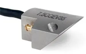 Laterally Focused Arrays-Improved Defect Length Sizing