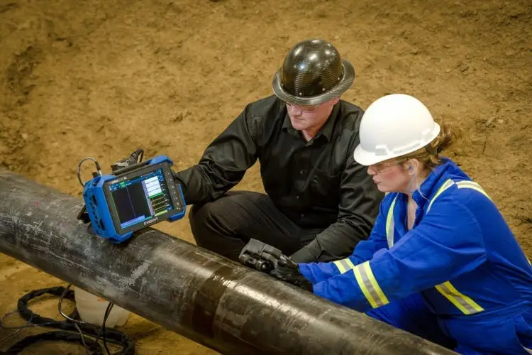 OmniScan™ X4 Flaw Detector Corrosion Inspection without the Complications
