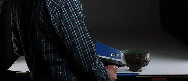 Vanta Handheld XRF Analyzer — view 8